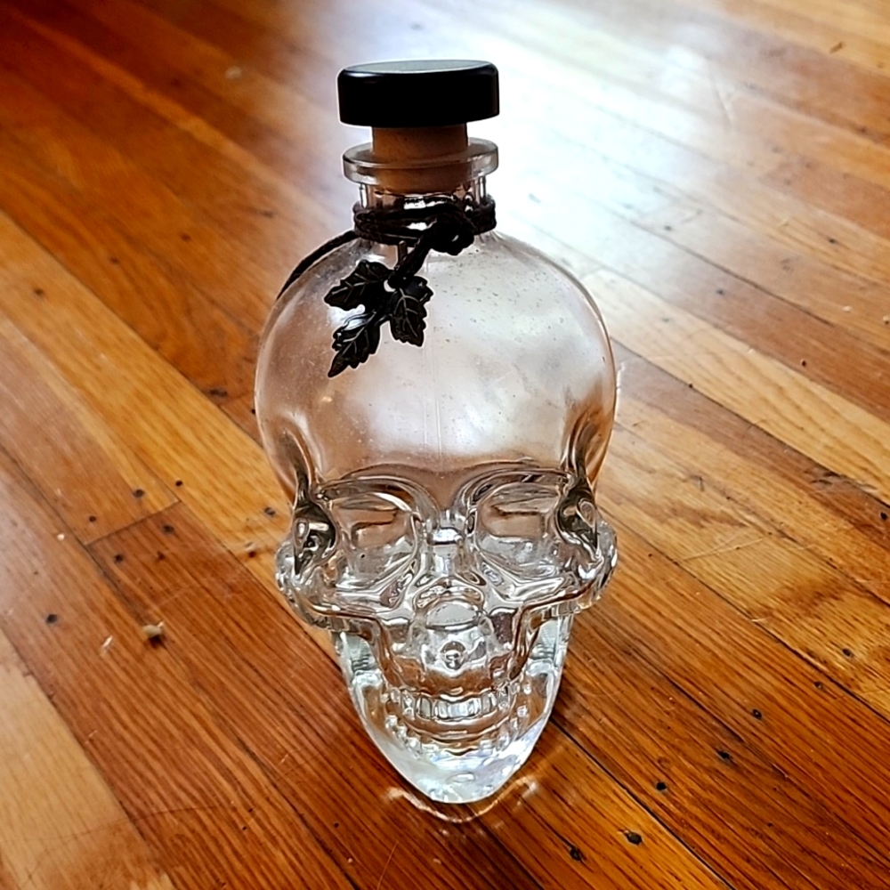 Glass skull Halloween container
